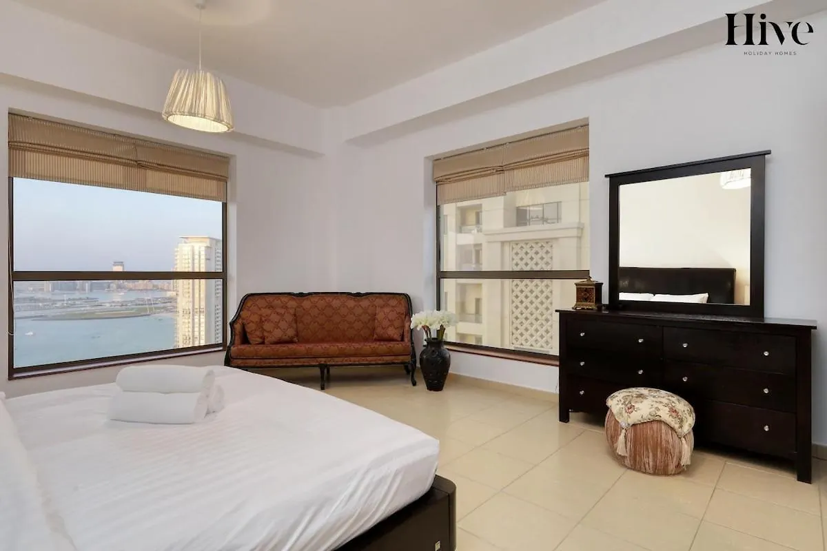 3 Bed In Jbr With Sea Views Apartment Dubai 0*,